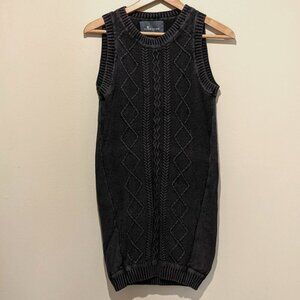 Paper Crane Sleeveless Cable Knit Sweater Tunic Dress – Dark Iron Grey – Size M